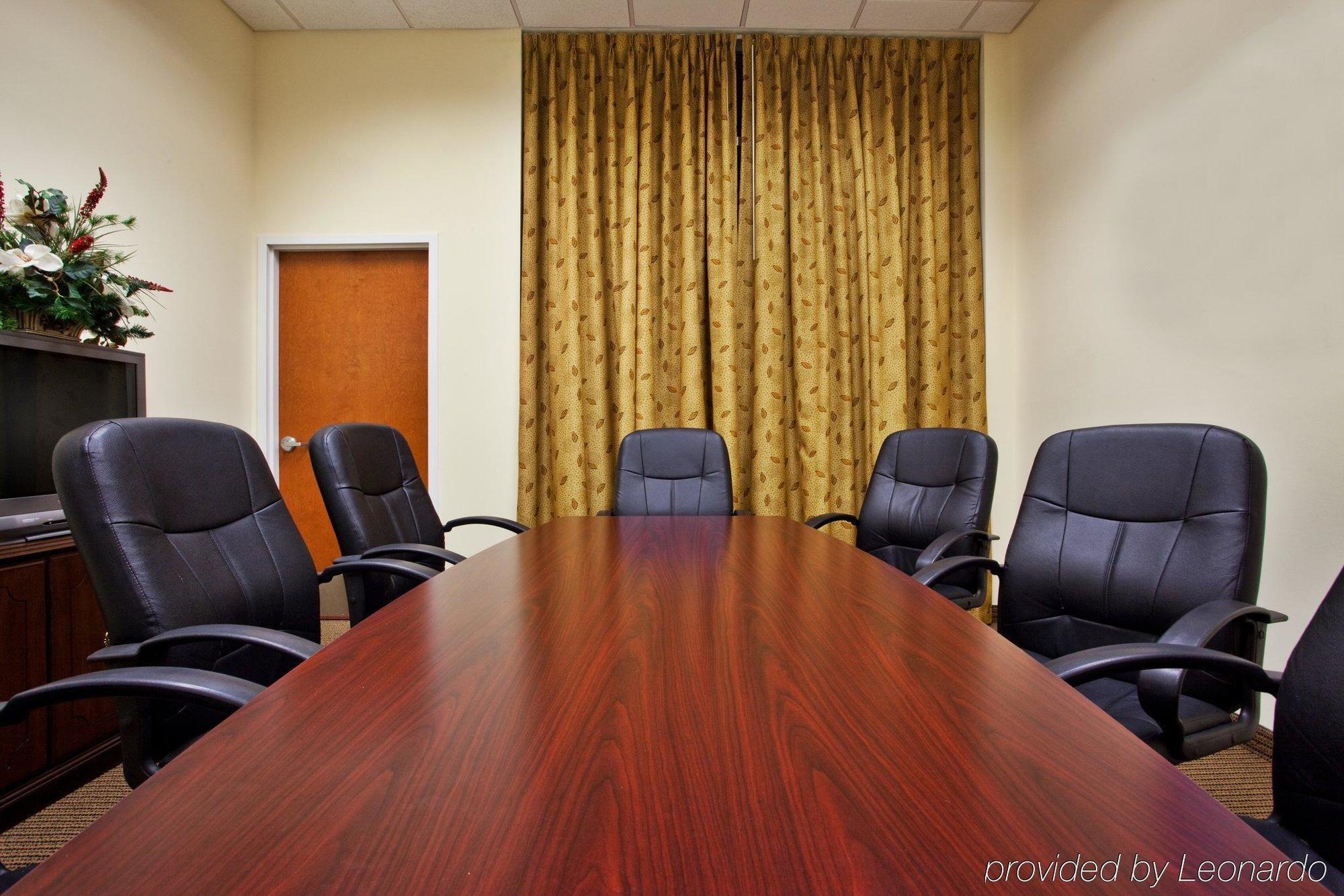 Holiday Inn Brunswick I-95 מתקנים תמונה