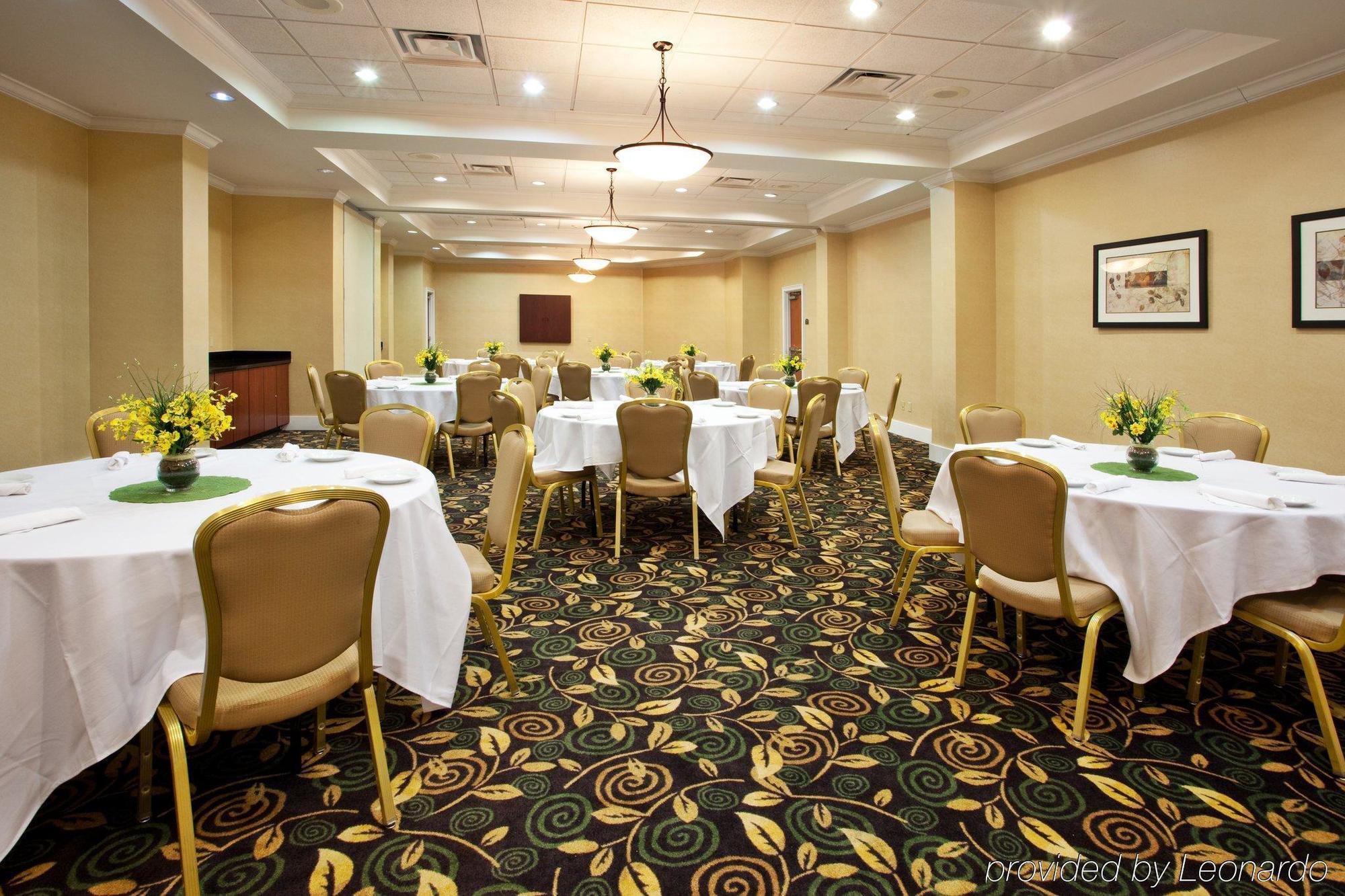 Holiday Inn Brunswick I-95 מראה חיצוני תמונה